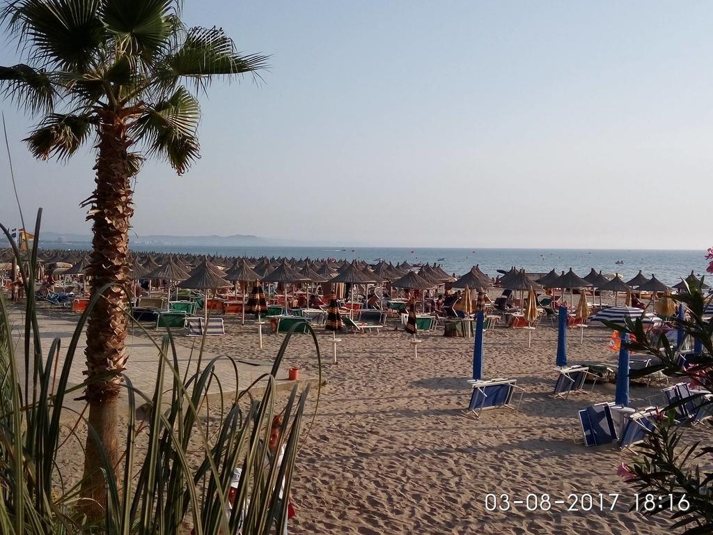 Aldom Apartments Durrës Eksteriør bilde